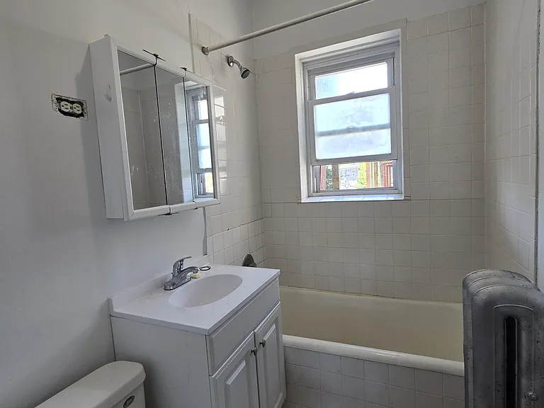 4318 N Spaulding Ave #2 — Photo 5