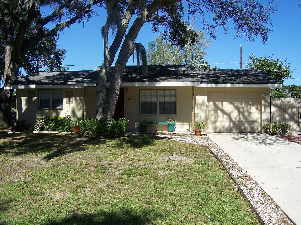 1st image of 4919 Silk Oak Dr