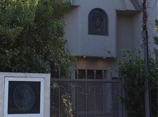 13230 Addison St, Sherman Oaks, CA 91423