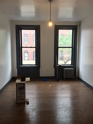 Rented by Sam Tabak | media 16