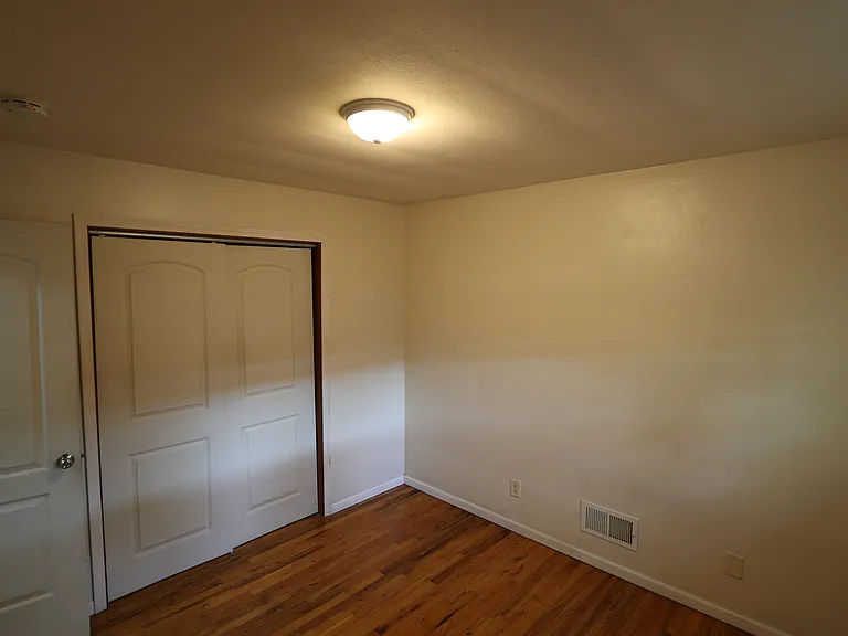 1701 Blossom Lane — Photo 19