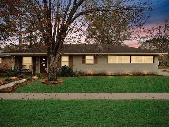 2011 Cherie Dr, Hammond, LA 70401