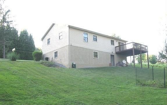 2nd image of 302 Hemlock Shores Dr