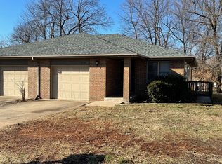 2733 S Hilton Ave APT B, Springfield, MO 65807