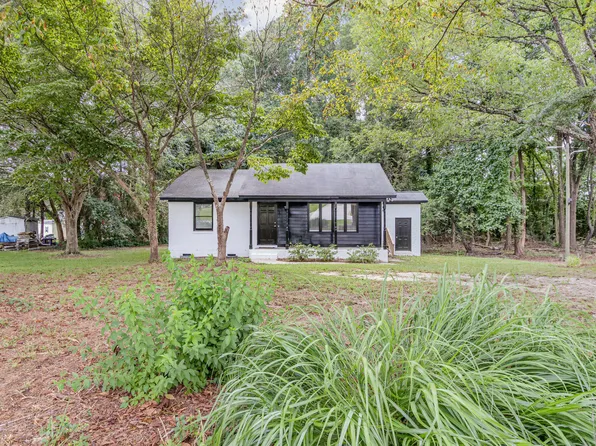 302 Tar River Ave, Louisburg, NC 27549