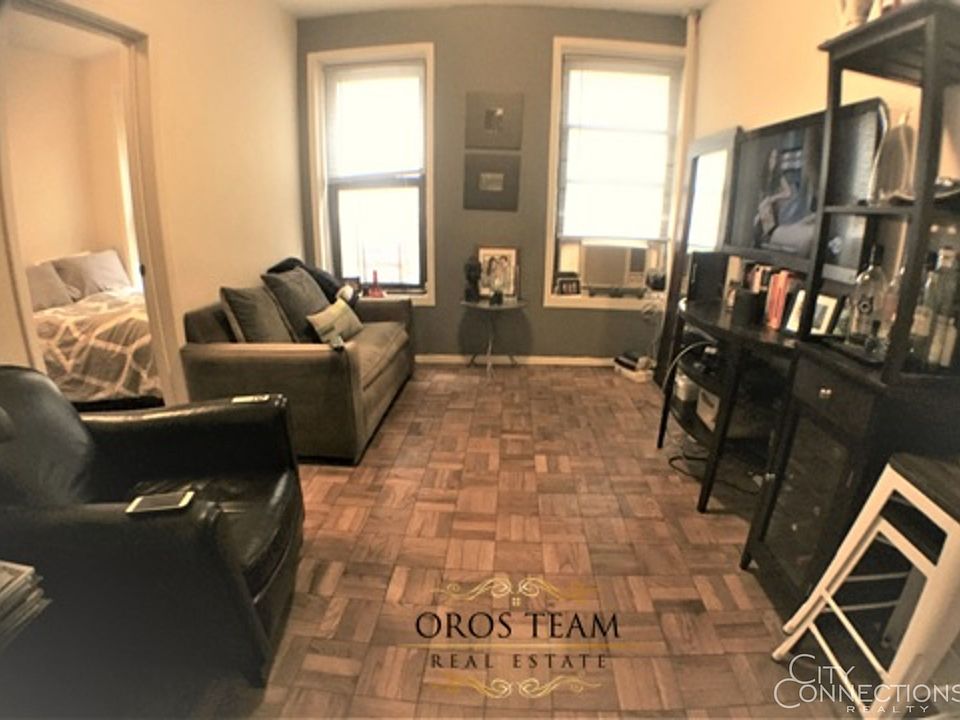 2nd image of 558 Broome St APT 15