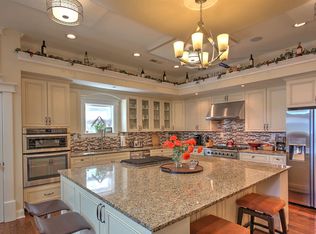 7 Rockbrook Dr, Charlottesville, VA 22901