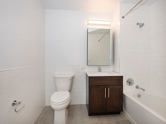 5th image of 425 W 18th St APT 16G