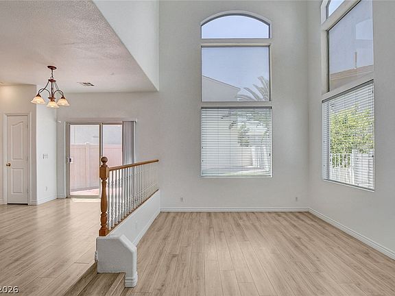 5th image of 10331 Adams Chase St