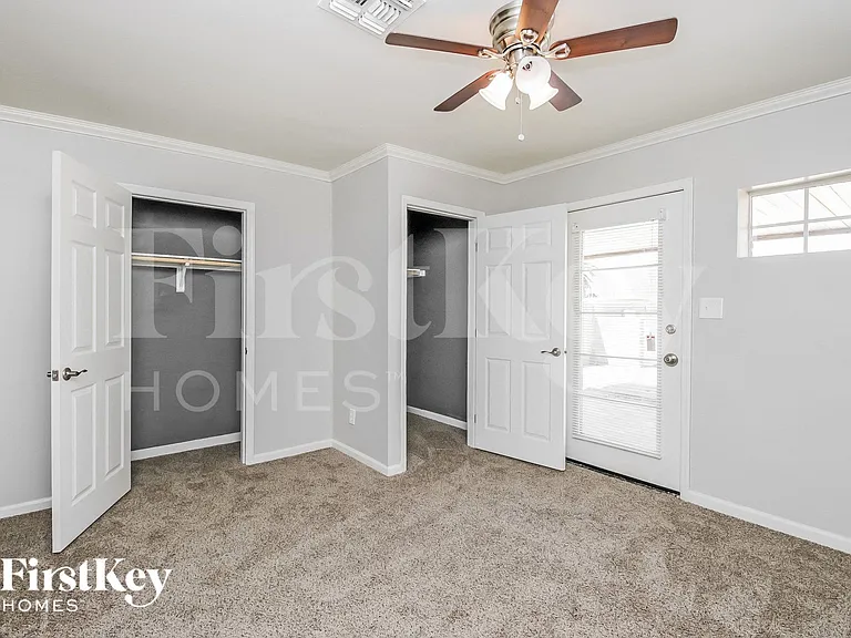 1132 N Rose St — Photo 11
