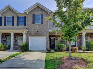 1927 Old Dogwood, Jonesboro, GA 30238