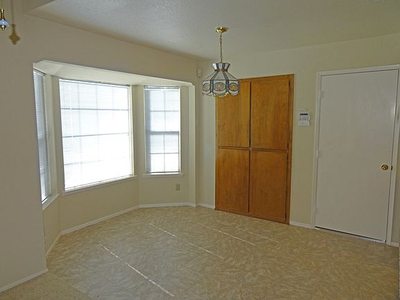 4th image of 3949 Tricia Way