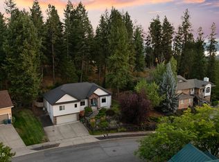 906 N Balcony Dr, Coeur D Alene, ID 83814