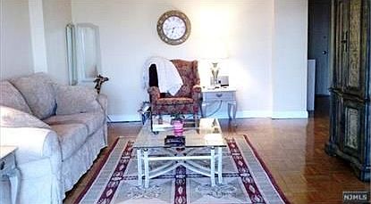 4th image of 2100 Linwood Ave APT 23L
