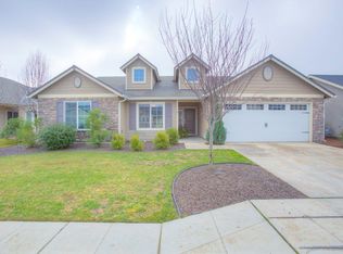 5191 W Simpson Ave, Fresno, CA