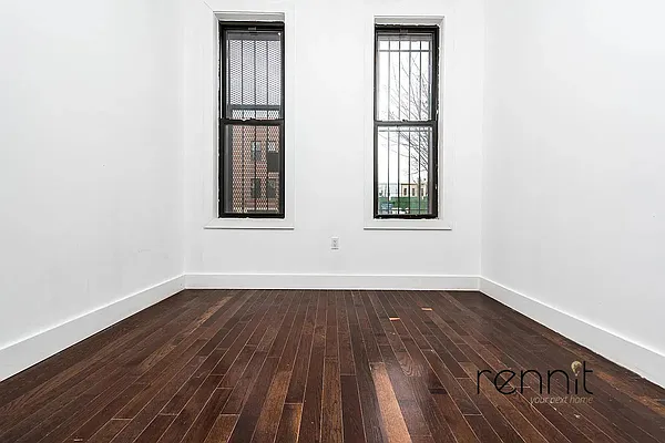 Rented by Rennit Inc. | media 21