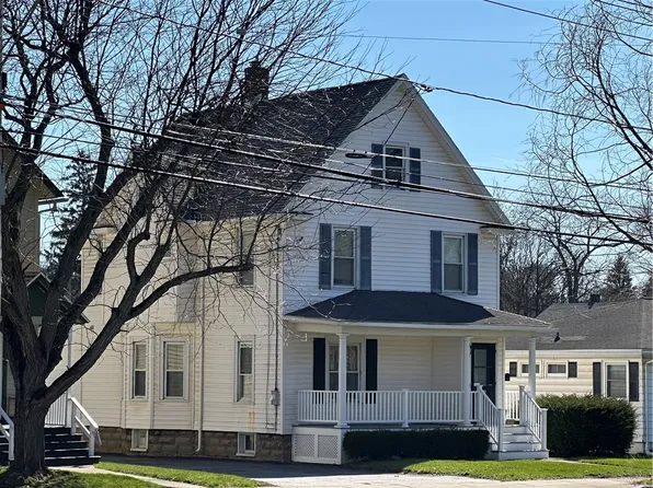 257 W North St, Geneva, NY 14456