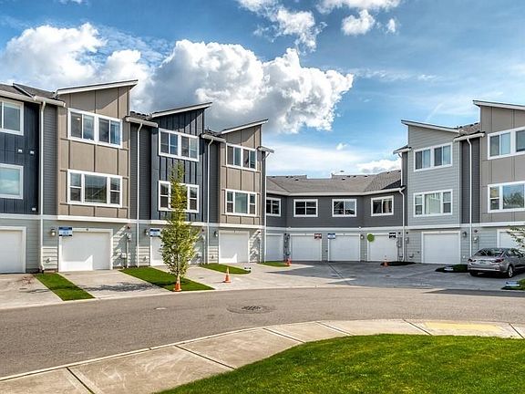 2nd image of 17422 118th Avenue Ct E #I