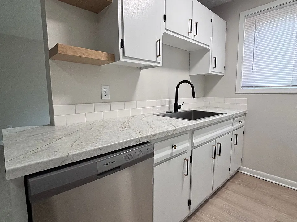 Moore Lake Apartments