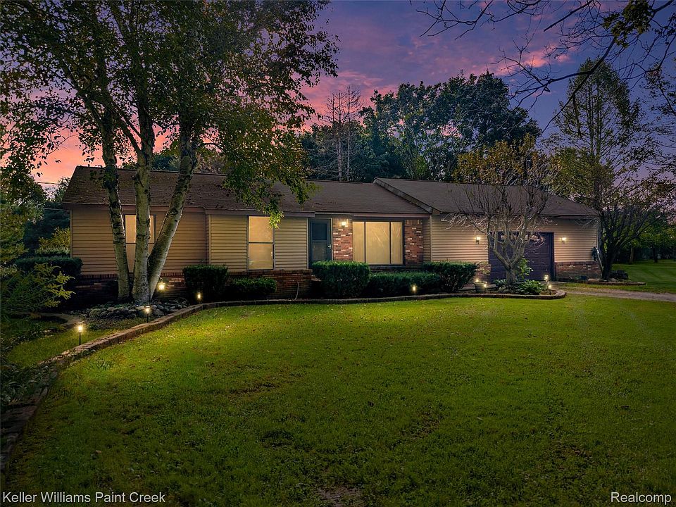 1st image of 5077 Pinckney Rd