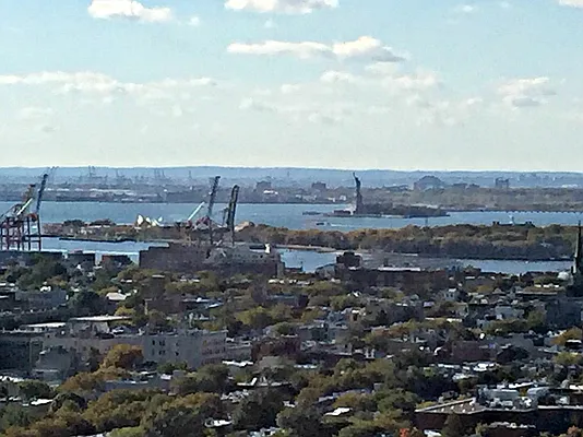 Rented by Compass | media 41