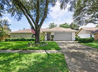 506 Running Horse Rd, Seffner, FL 33584