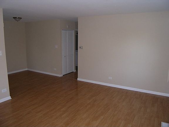 4th image of 2212 Brent Ct