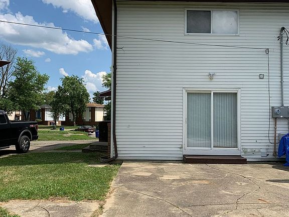3rd image of 3016-18 Rotunda Ct S #3018