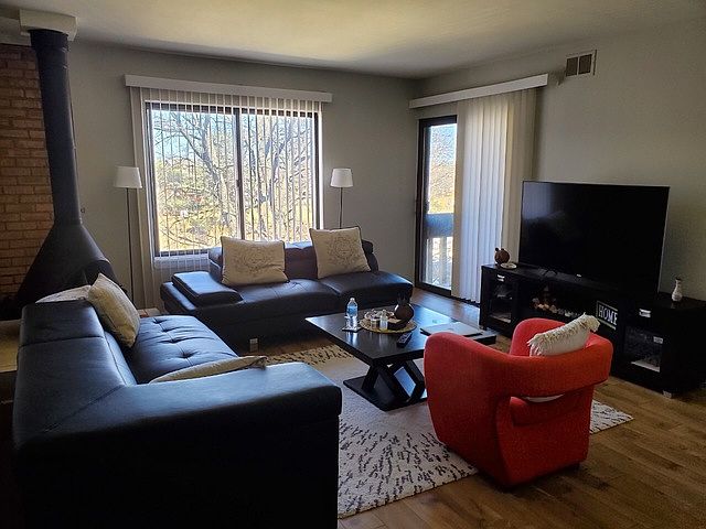 1st image of 6143 Knollwood Dr APT 305