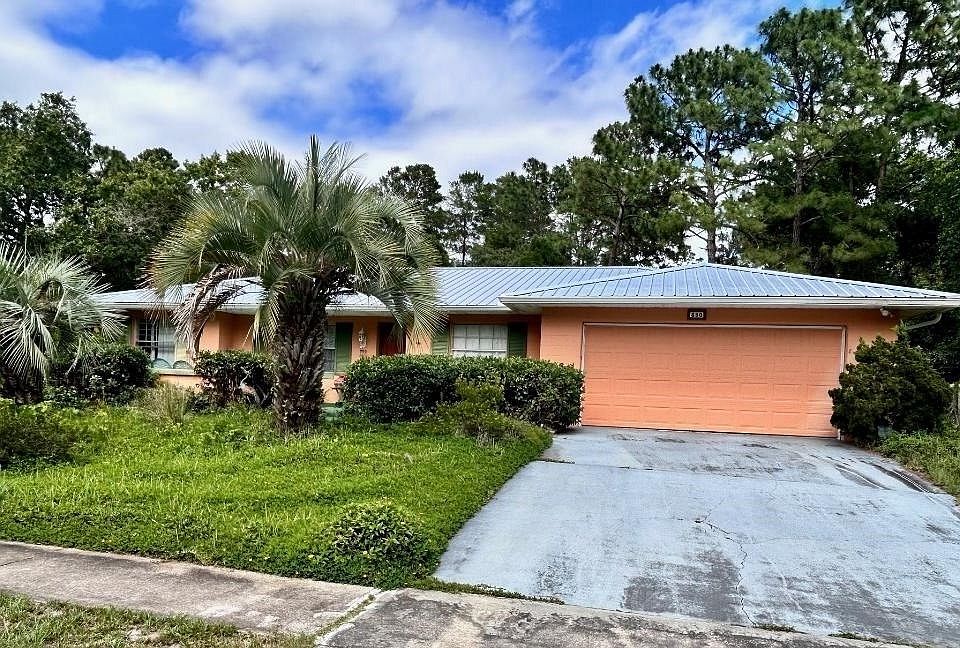 1st image of 390 Sevilla Dr