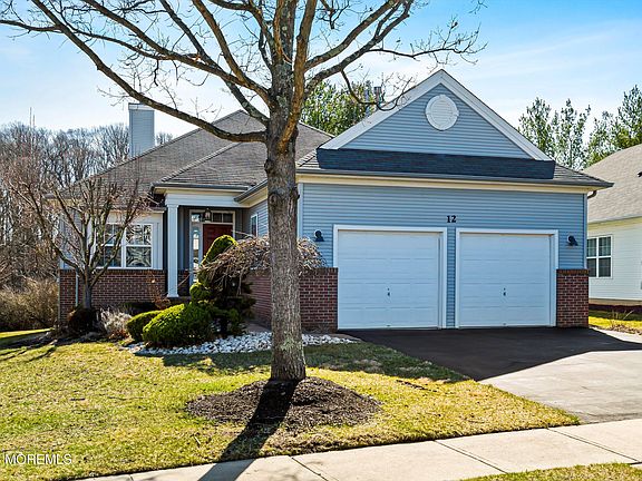 4th image of 12 Narrowbrook Court