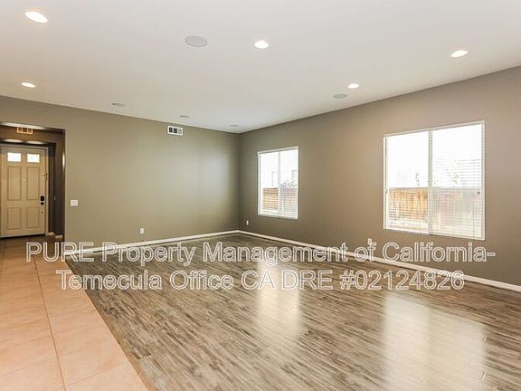 4th image of 38330 Highpointe Ln
