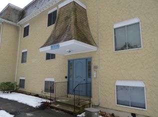 107 Swanson Rd APT 106, Boxboro, MA 01719