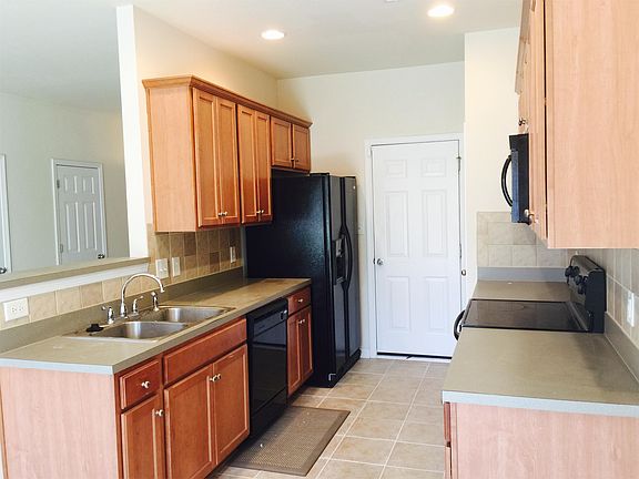 5th image of 9668 Walkers Glen Dr