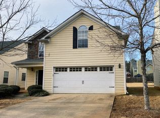 30 Churchill Park Dr, Newnan, GA