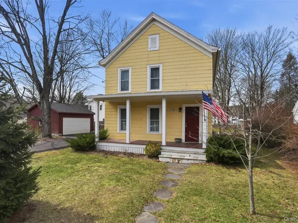 745 Springtown Road, Tillson, NY 12486