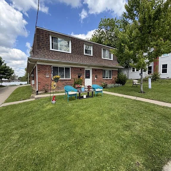193 Rose Ave #A — Photo 1