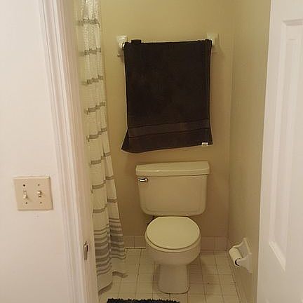 5th image of 2422 Diehl Dr