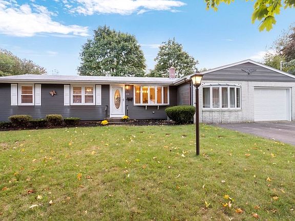 2nd image of 12 Wild Berry Dr