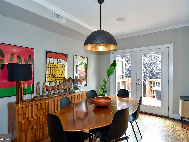 1528 Spring Pl NW — Photo 9