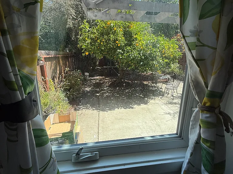 1535 Francisco St #10 — Photo 7