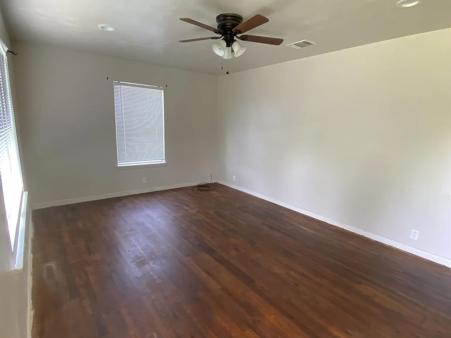 1260 VZ County Road 1810 - 1 — Photo 2
