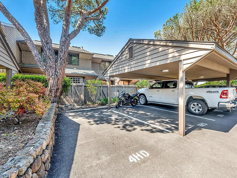 4 W Harbor Dr — Photo 43