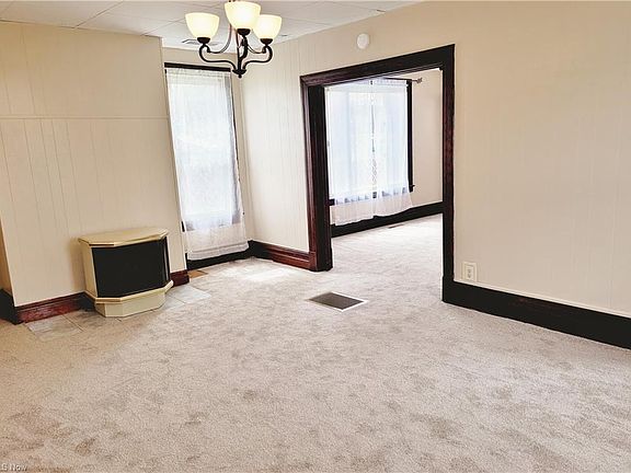 5th image of 1515 Park Ave