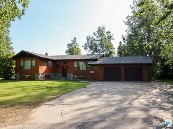 1517 Lathrop St, Fairbanks, AK 99701