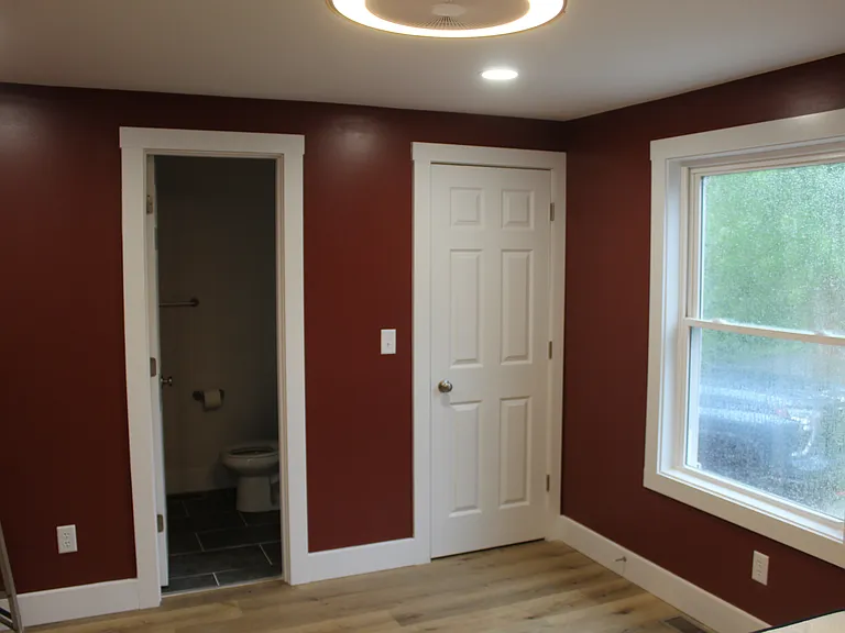 128 S Clark St — Photo 15