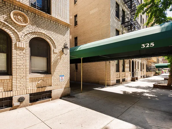 325 East 80th Street image 12 of 14