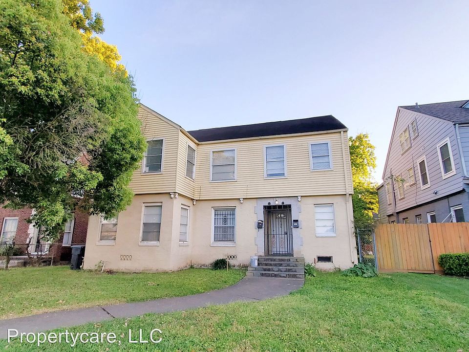 1st image of 2506 Wentworth St