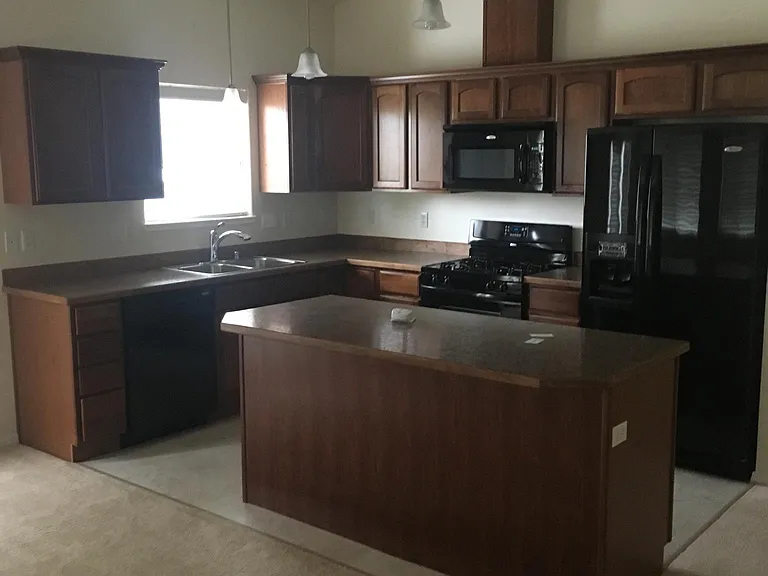 11176 Aberdeen Cir #B — Photo 5