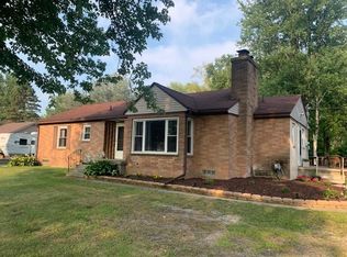 800 N Scheurmann Rd, Essexville, MI